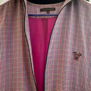 Light weight designer jacket custom made. Square